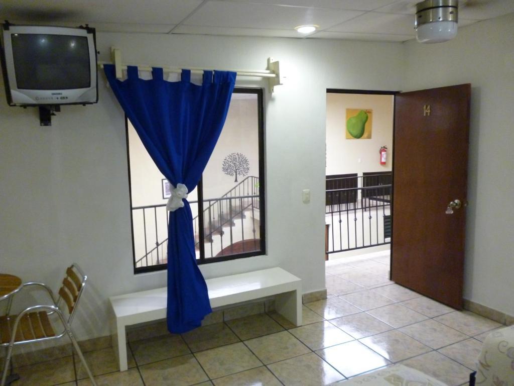 Uke Inn Hotel & Suites Xamaipak Tuxtla Gutiérrez Quarto foto